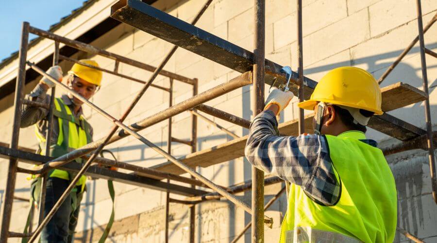 Expert flood damage restoration services in Penfield, IL
